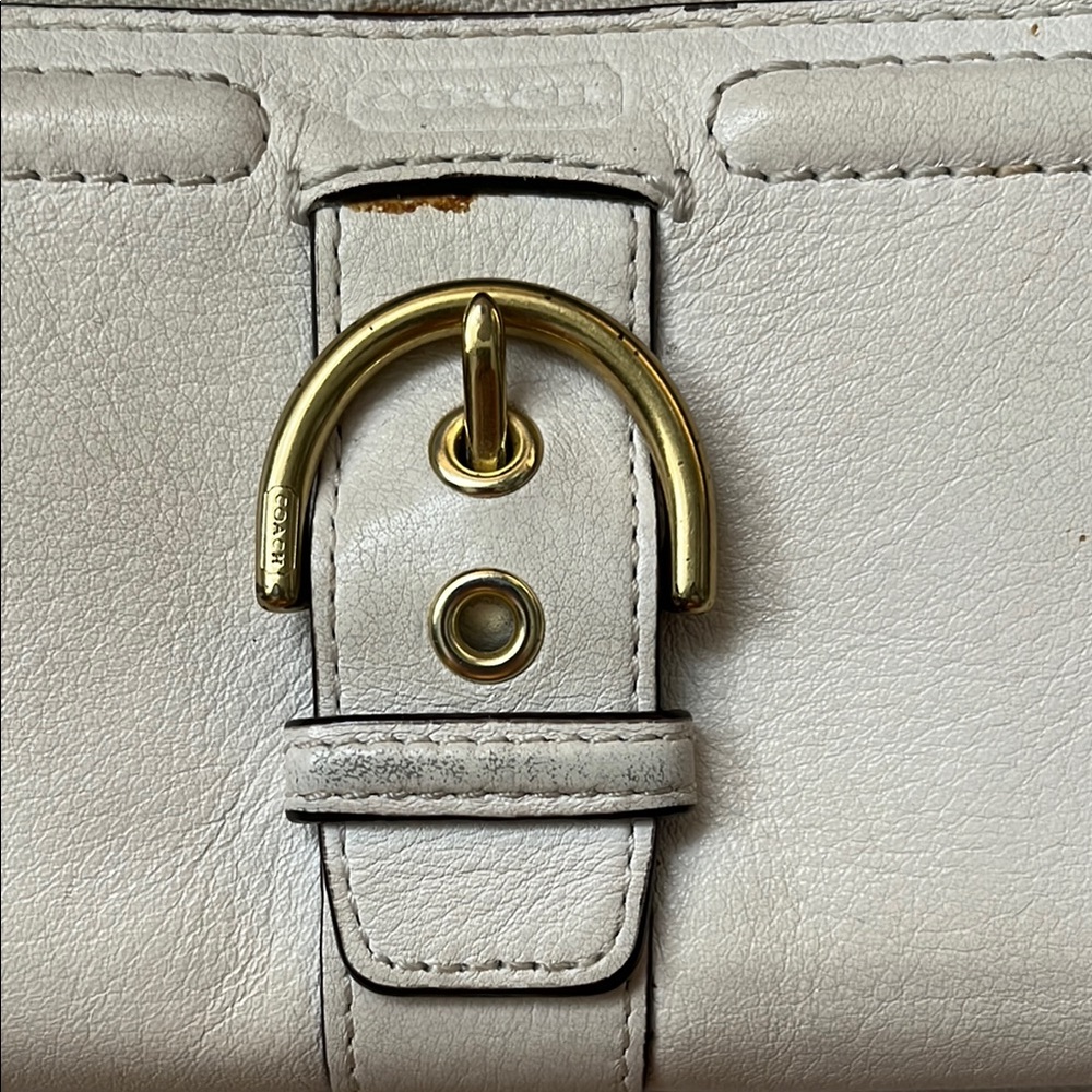 Coach Cream Leather Wallet - Picture 6 of 7